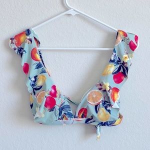 Kona Sol size Small swim top with adjustable straps and tie back.  NWOT